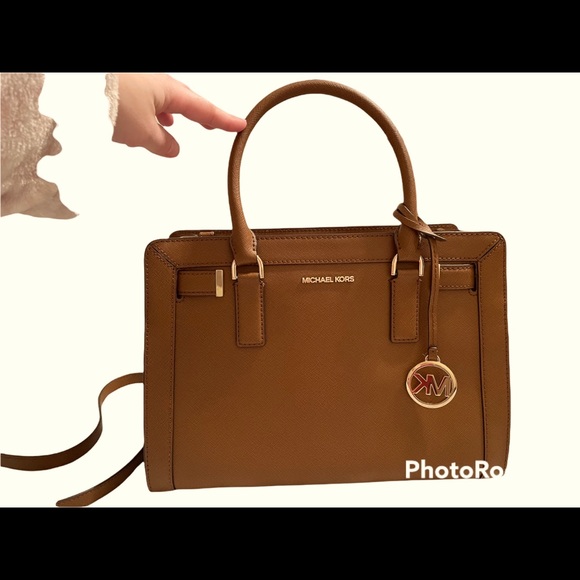 Michael Kors medium Dillion satchel - Picture 1 of 12